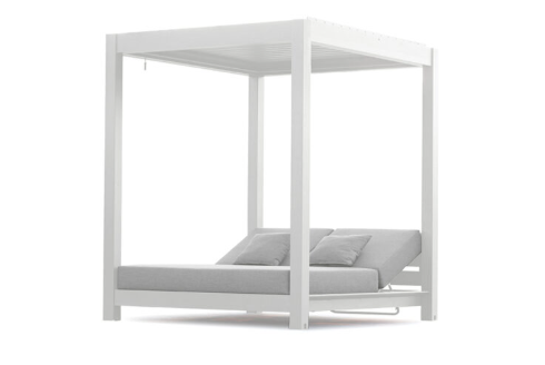 Sky Cabana with moving
louvers